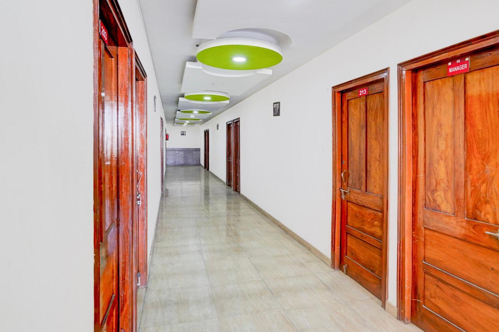 Super Hotel O Jwalapur Near Prem Ashram 哈里瓦 外观 照片